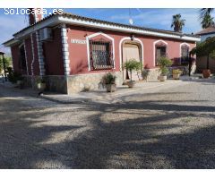 Chalet con Piscina - Totana