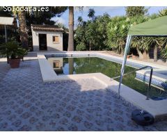 Chalet con Piscina - Totana