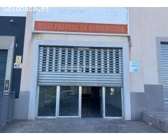 ¡Oportunidad Única! Local Comercial en el Corazón de La Nucía