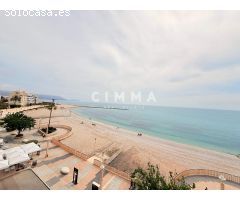 Magnifico piso en primera liena de playa en Altea