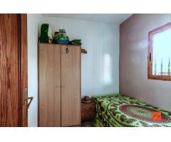 FINCA RUSTICA CON CASA EN VENTA EN FREGINALS (TARRAGONA)
