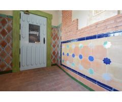Restaurante totalmente instalado con licencia