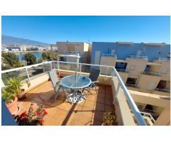BAJADA DE PRECIO!!..ESPECTACULAR PISO ATICO EN ALMERIMAR EN PRIMERA LINEA.