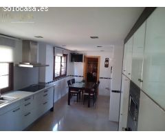 VENTA DE MAGNIFICO CHALET EN LAS SALINAS, ROQUETAS DE MAR.