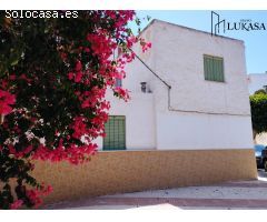 BAJADA PRECIO DE VENTA DE GRAN CASA EN ROQUETAS DE MAR.