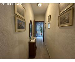 VENTA DE GRAN CASA EN ROQUETAS DE MAR.
