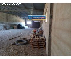 NAVE EN VENTA EN CALLE LA ROMANA
