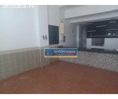 LOCAL EN VENTA O ALQUILER EN NOVELDA
