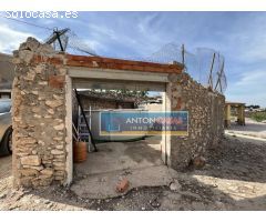 CASA DE CAMPO CON TERRENO EN YECLA (MURCIA)