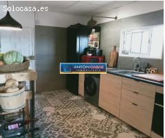 CHALET CON  CASA DE INVITADOS