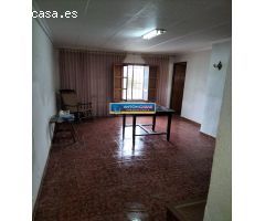 Casa de Campo con Terreno en Pinoso
