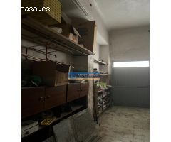 CASA DE 2 PLANTAS EN NOVELDA (ZONA GLORIETA)