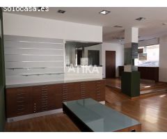 LOCAL COMERCIAL TOTALMENTE ACONDICIONADO