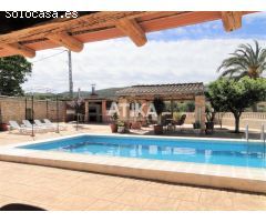 VILLA RESTAURADA EN UN ENTORNO PRIVILEGIADO, CON EXCELENTES VISTAS!