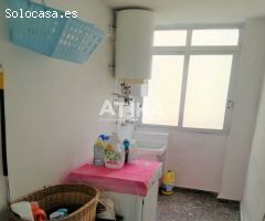 VIVIENDA MUY CENTRICA JUNTO ZONAS VERDES!