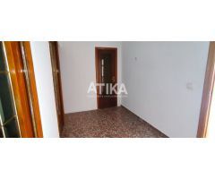 Local a la venta en zona San José, Ontinyent.