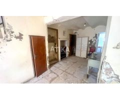 ¡Casa en Venta en Ontinyent con Proyecto de Reforma!