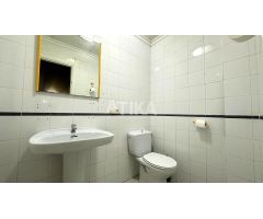LOCAL COMERCIAL EN AMPLIA AVENIDA