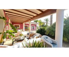MAGNÍFICO CHALET DE ENSUEÑO A LA VENTA EN ONTINYENT