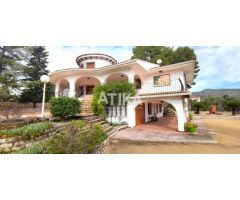 FANTÁSTICO CHALET A LA VENTA EN ONTINYENT