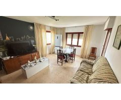 PISO EN VENTA EN ZONA TRANQUILA DE AGULLENT