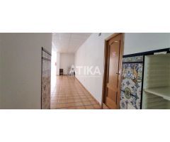 Local comercial en Alquiler en Ontinyent, Valencia