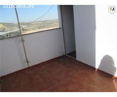 casa adosada en Venta en Baena