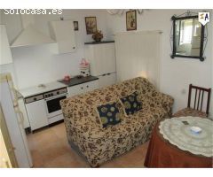 casa adosada en Venta en Baena