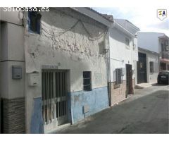casa adosada en Venta en Castillo De Locubin