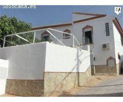 casa adosada en Venta en Tozar
