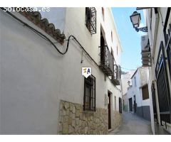 casa adosada en Venta en Pegalajar