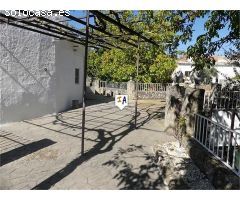 casa adosada en Venta en Almedinilla