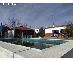 chalet en Venta en Lora Del Rio