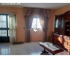 casa adosada en Venta en Valdepenas De Jaen