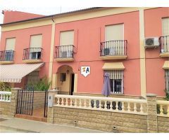 casa adosada en Venta en Rute