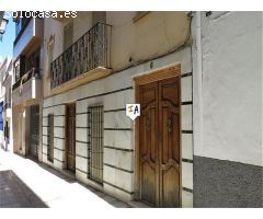 casa adosada en Venta en Alcaudete