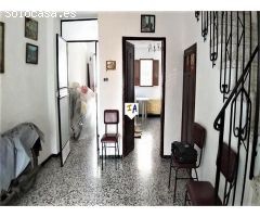casa adosada en Venta en Rute