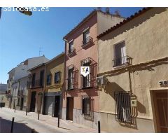 casa adosada en Venta en Lucena