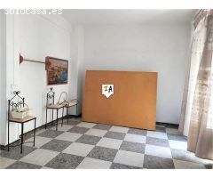 casa adosada en Venta en Lucena