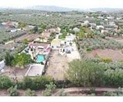 chalet en Venta en Cabra