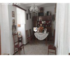 casa adosada en Venta en Carcabuey