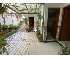 casa adosada en Venta en Montefrio