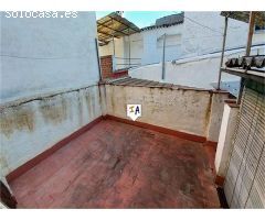 casa adosada en Venta en Valdepenas De Jaen