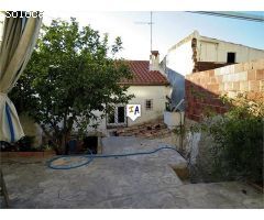 casa adosada en Venta en Martos