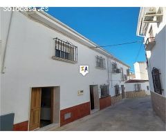 casa adosada en Venta en Priego De Cordoba