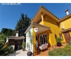 villa en Venta en Rute