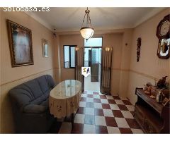 casa adosada en Venta en Luque