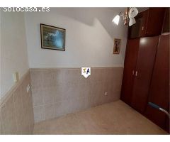 casa adosada en Venta en Luque