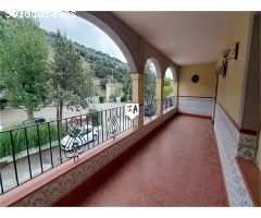 casa adosada en Venta en Frailes