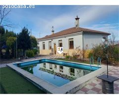 villa en Venta en Rute